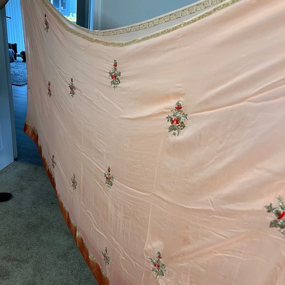 Saree with Blouse and Peticoat - Picture 6 of 6